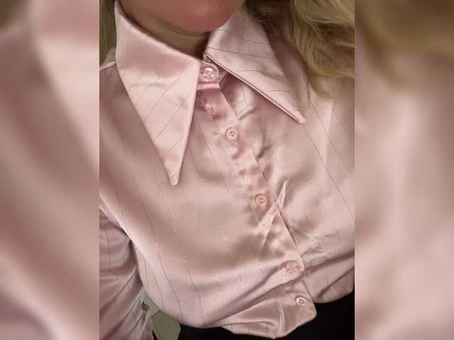_IBlondy_ live webcam show