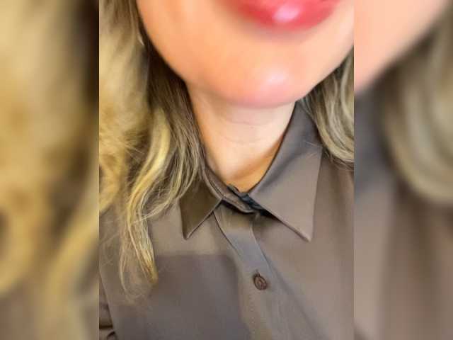 YuliyaLasker live cam on BongaCams