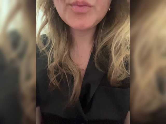 YuliyaLasker's BongaCams show and profile