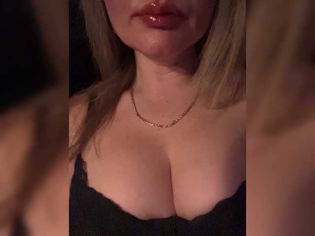 модель YuliyaLasker