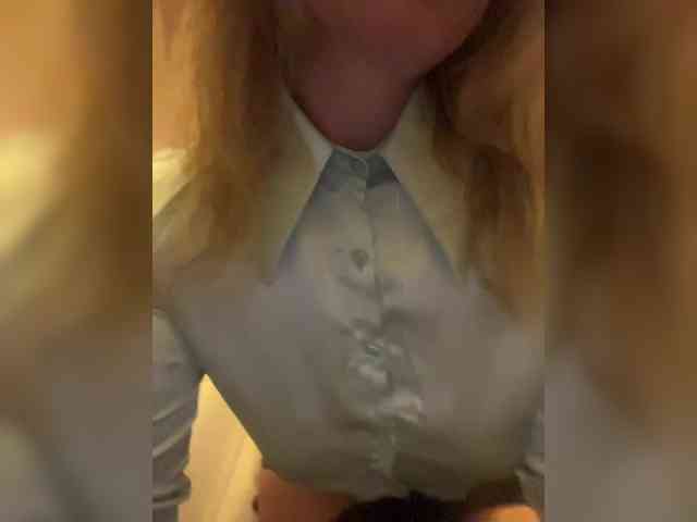 _IBlondy_ webcam