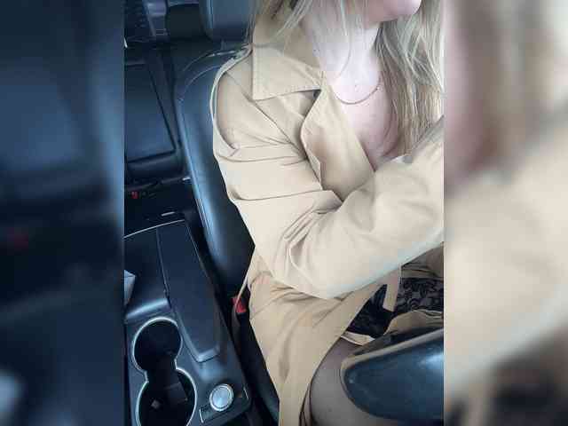 Модель: _IBlondy_