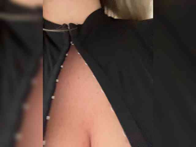 _IBlondy_ webcam