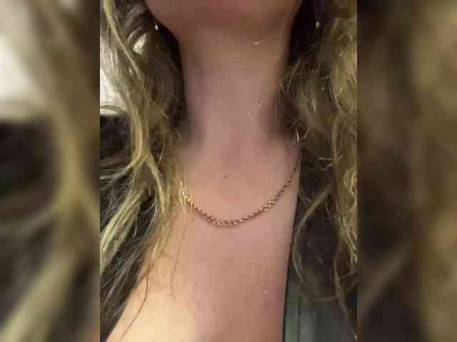 Модель: _IBlondy_