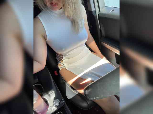 _IBlondy_ webcam