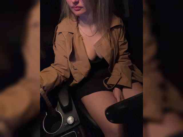 _IBlondy_ webcam