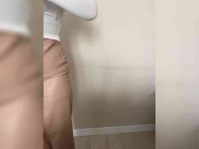 _IBlondy_ webcam