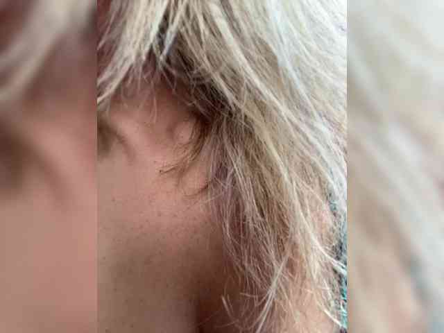 _IBlondy_ webcam