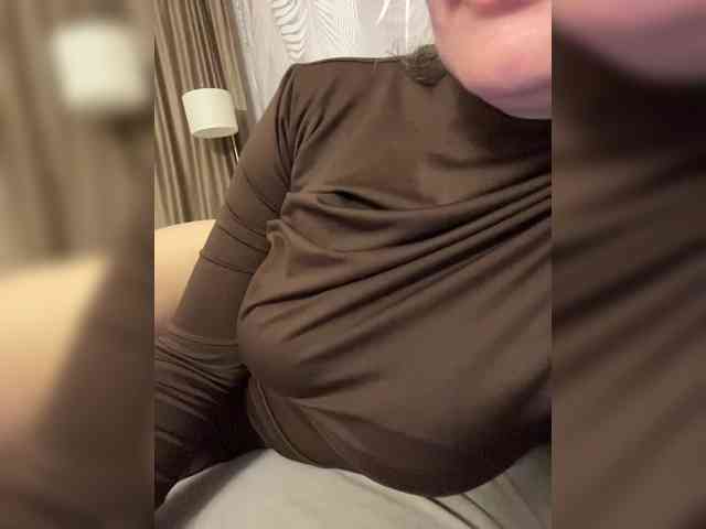 _IBlondy_ webcam