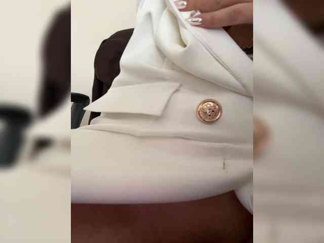 _IBlondy_ webcam
