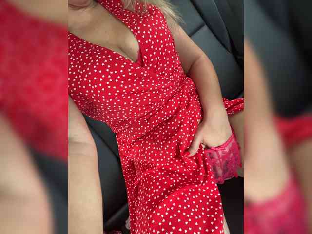 Model: _IBlondy_