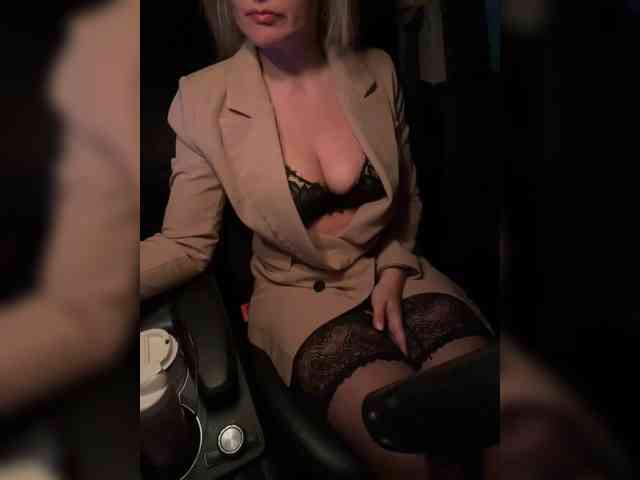 YuliyaLasker Sex Cam Show