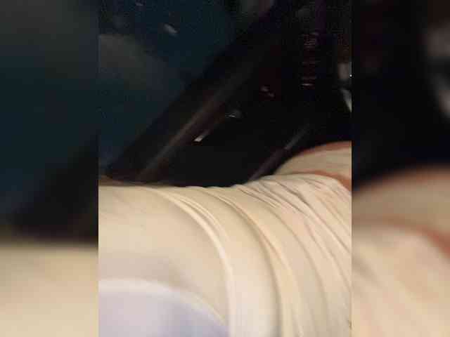 _IBlondy_ webcam