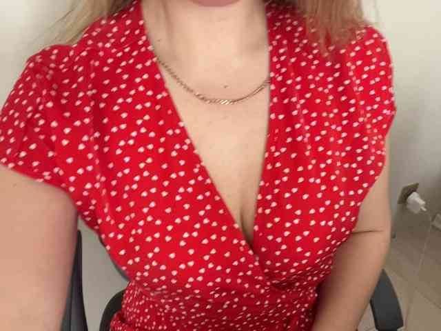 _IBlondy_ webcam