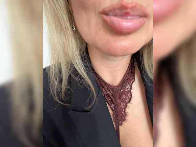 YuliyaLasker Sex Cam Show