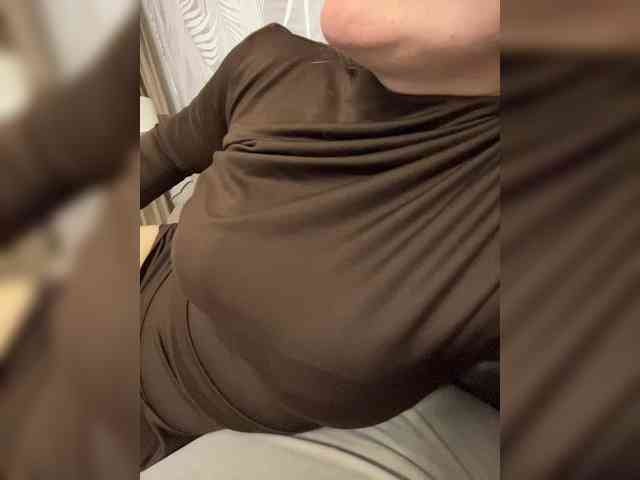 _IBlondy_ webcam