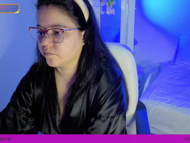 carolinahairy live cam preview