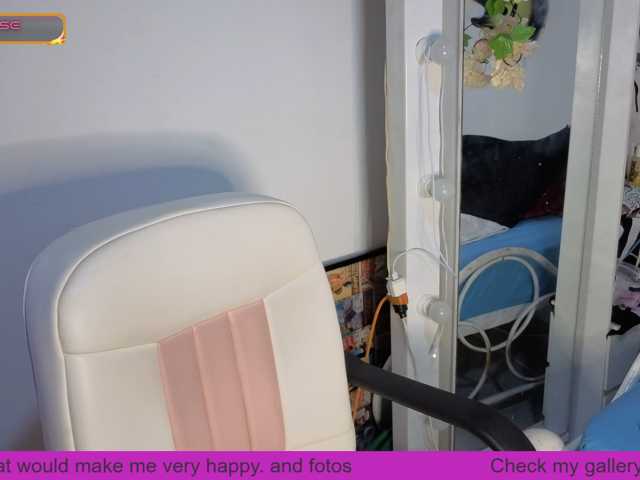 carolinahairy live cam