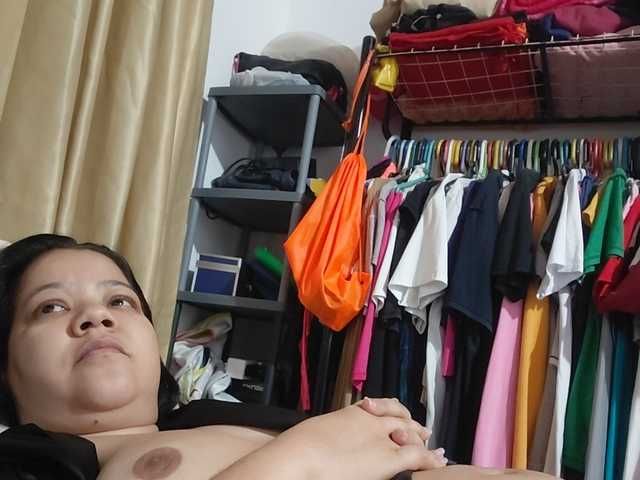 carolinahairy live webcam show