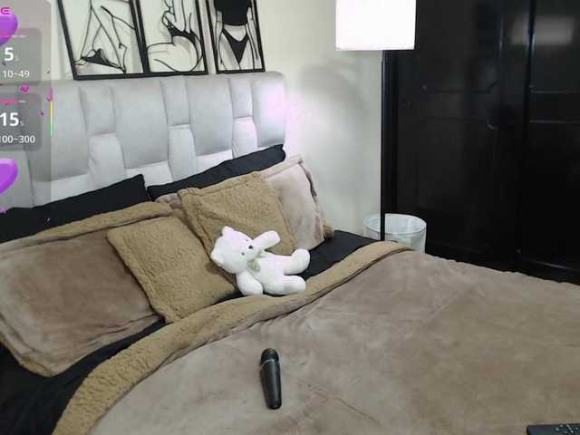 Dakota-J live cam on BongaCams