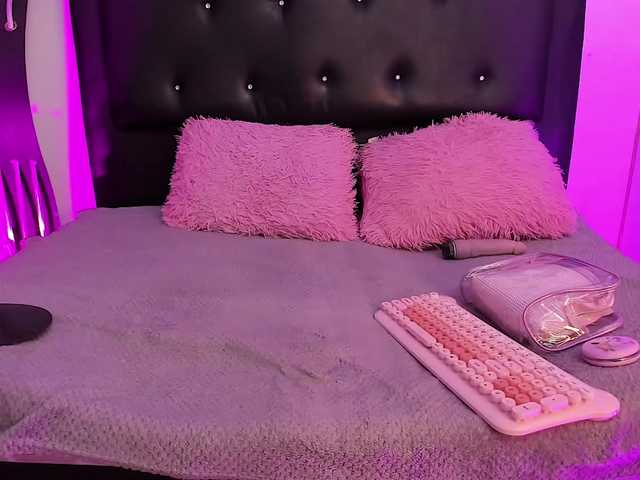 Hanna-K live cam on BongaCams