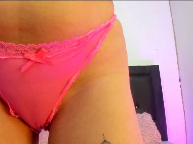 Hanna-K live cam on BongaCams