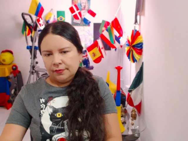 clarie- live cam on UnifiedCams