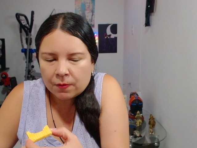 clarie- live cam on BongaCams
