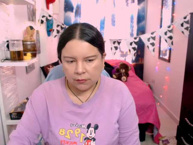 clarie-, live now on BongaCams