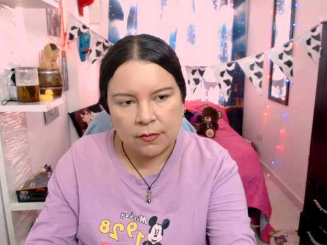 clarie-, live now on BongaCams
