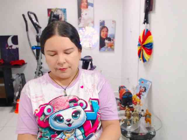 clarie- webcam