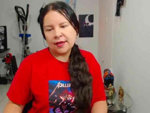 clarie- Live Webcam on BongaCams