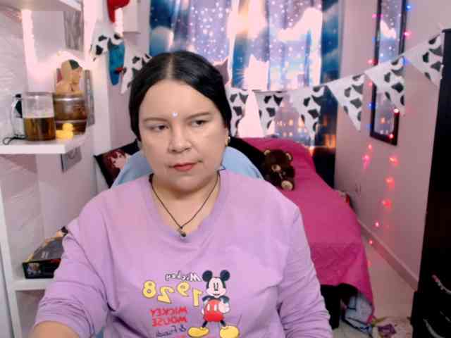 clarie-'s webcam live show