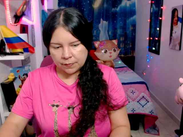 clarie- Live Webcam on BongaCams