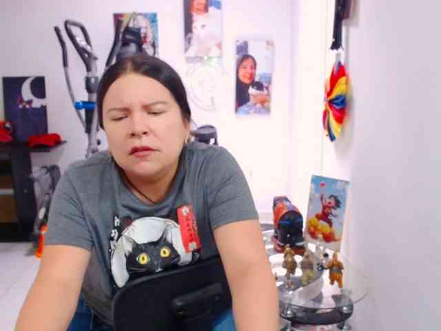 clarie- webcam