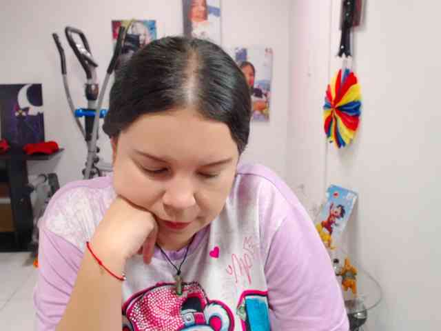clarie- webcam