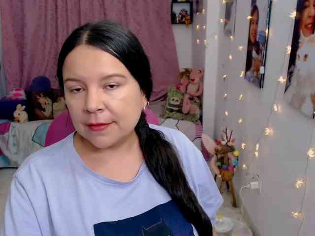 clarie- Live Webcam on BongaCams