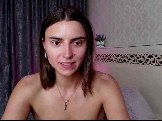 -LOVELY- webcam