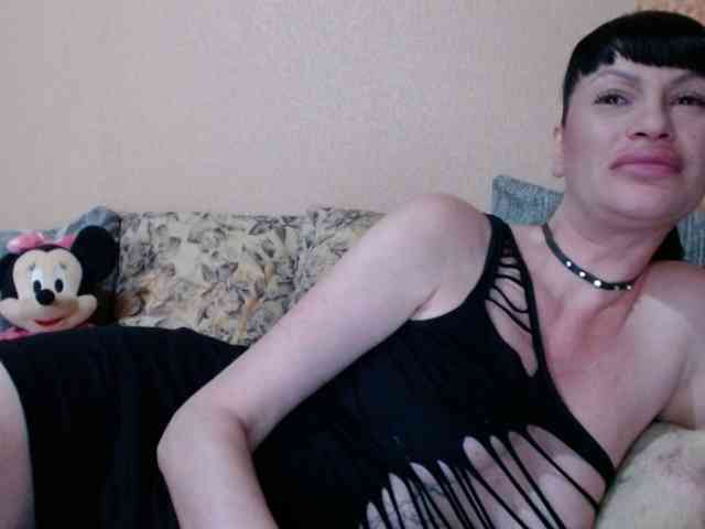 HotDreammm webcam