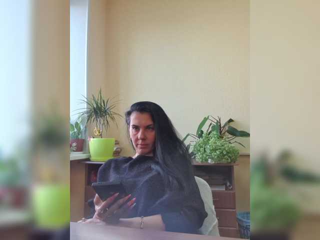 1Glorya1 live cam on BongaCams