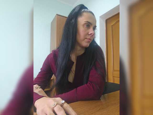 1Glorya1 live cam on BongaCams