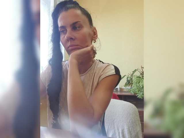 1Glorya1 live cam on BongaCams