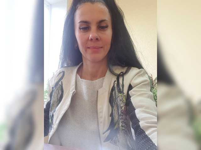 1Glorya1 live cam on BongaCams