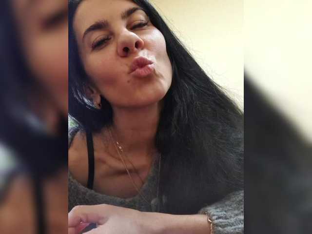 1Glorya1