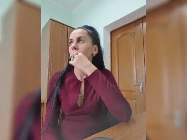 1Glorya1 live cam on BongaCams