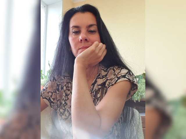 1Glorya1 live cam on BongaCams