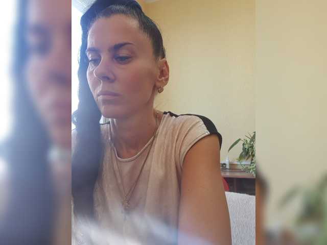 1Glorya1