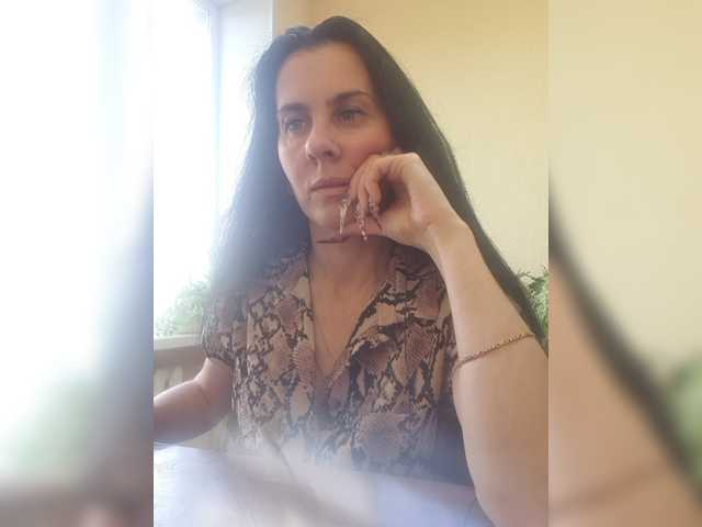1Glorya1 live cam on BongaCams
