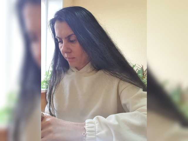 1Glorya1 live cam on BongaCams