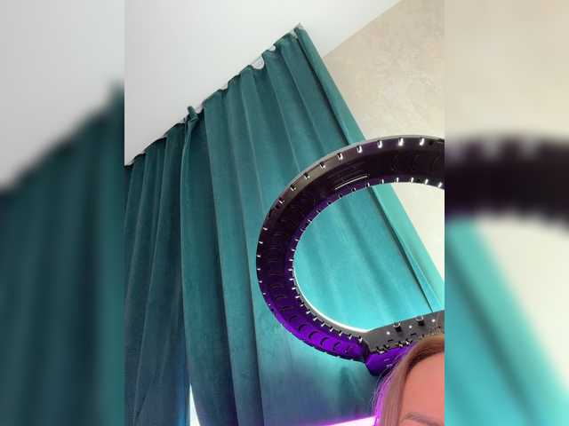 go to chat with _Ellidi_